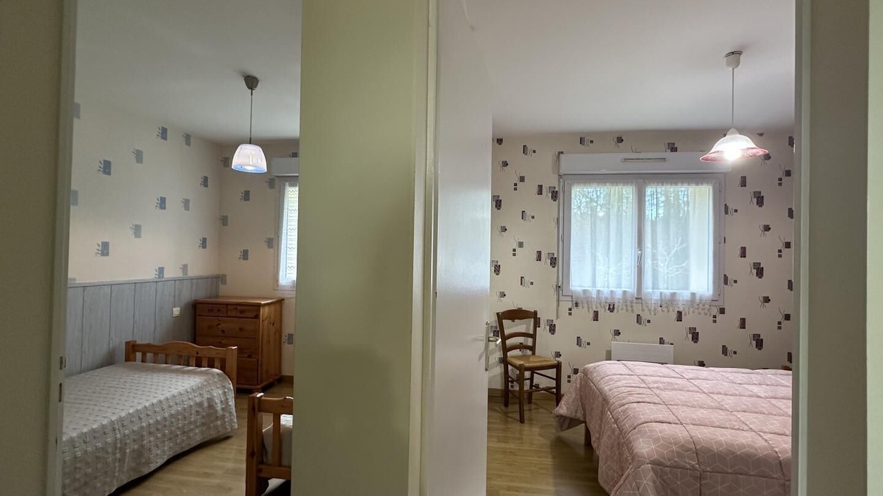 Photo of Bedroom in Angoume