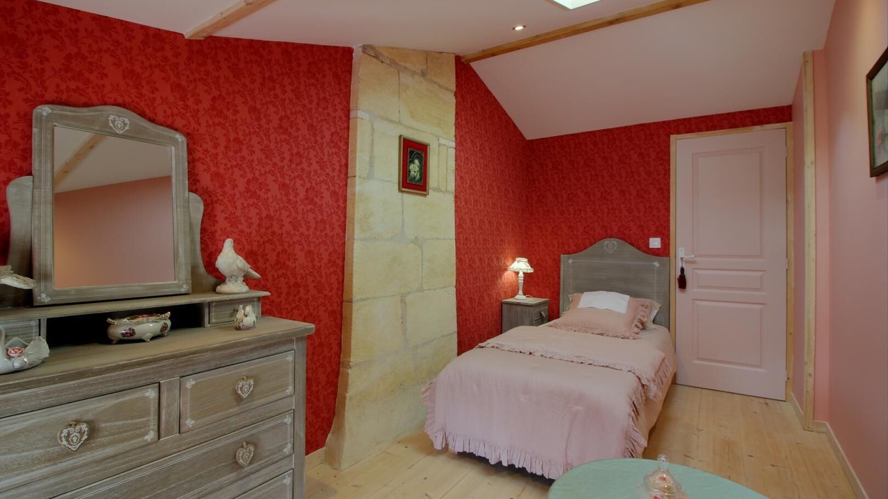 Photo of Bedroom in Cartelegue