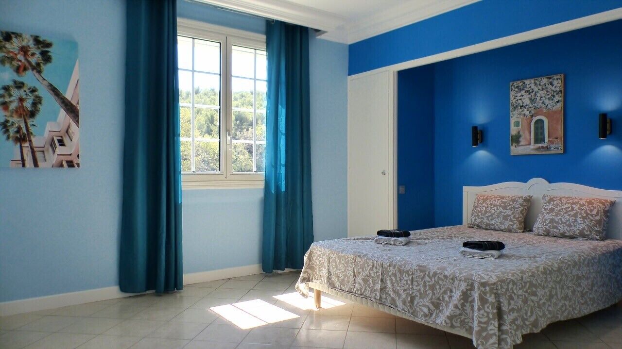 Photo of Bedroom in Ollioules