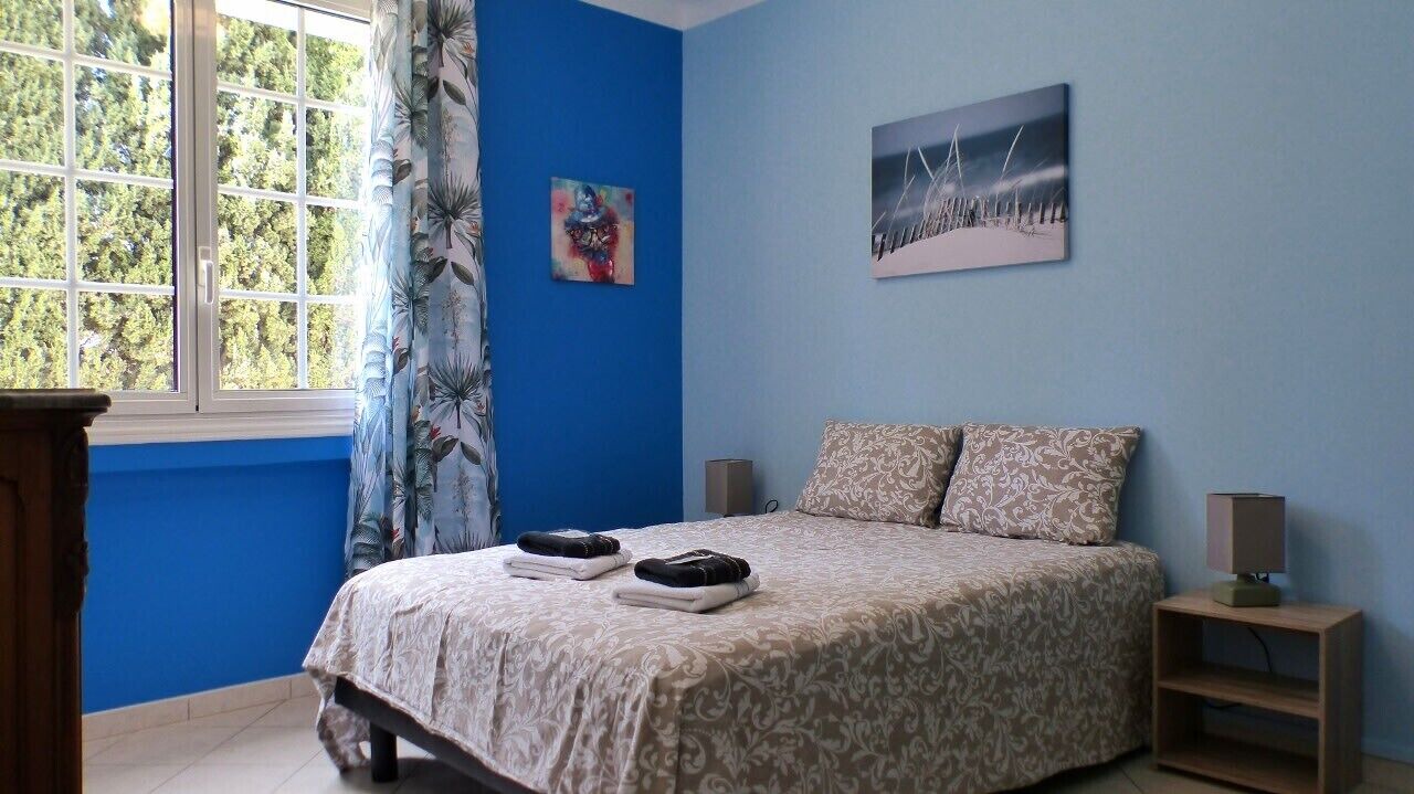 Photo of Bedroom in Ollioules