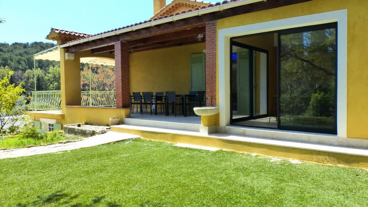 Photo of Patio Balcony in Ollioules