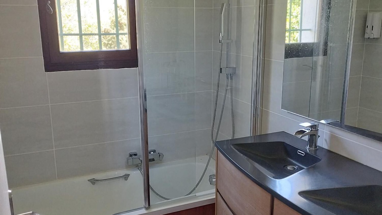 Photo of Bathroom in Valbonne