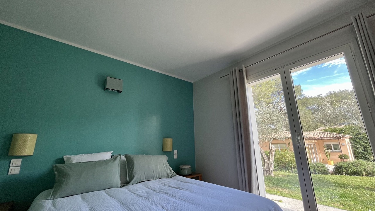 Photo of Bedroom in Roquefort-les-Pins