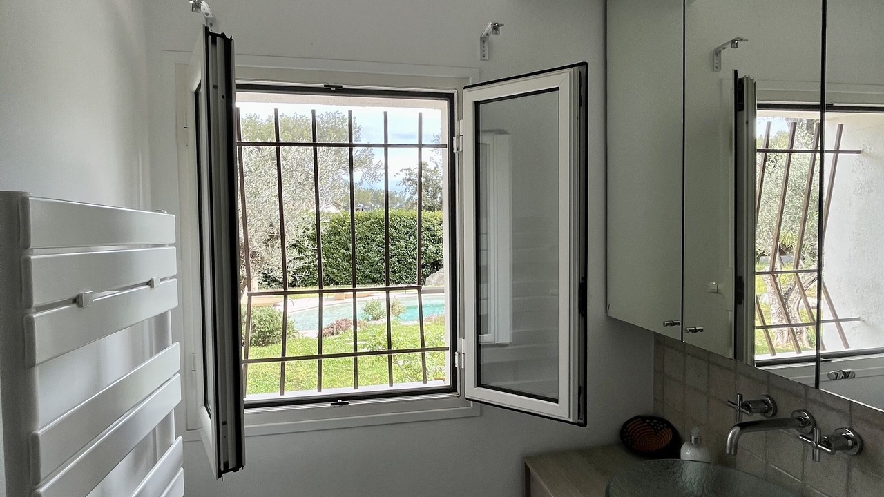 Photo of Bathroom in Roquefort-les-Pins