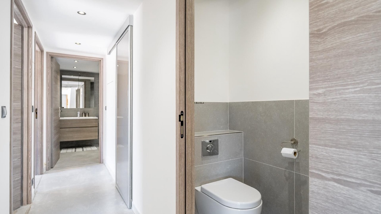 Photo of Bathroom in Biot