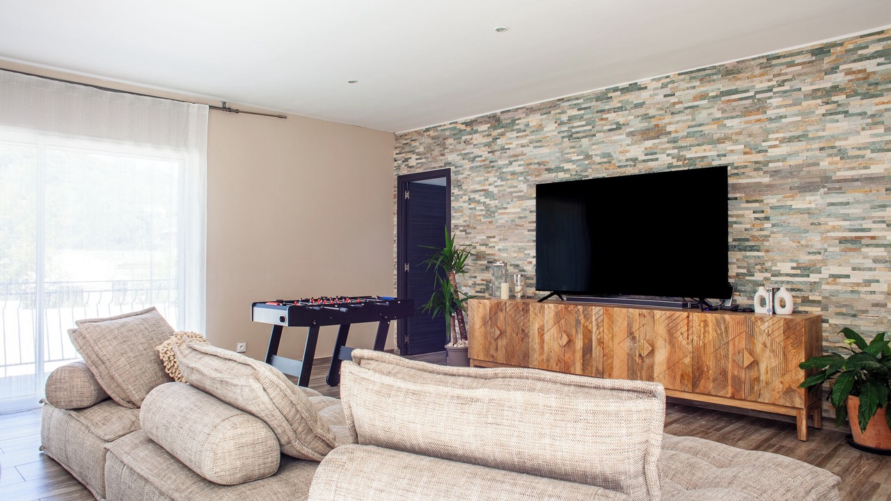 Photo of Livingroom in Meounes-les-Montrieux