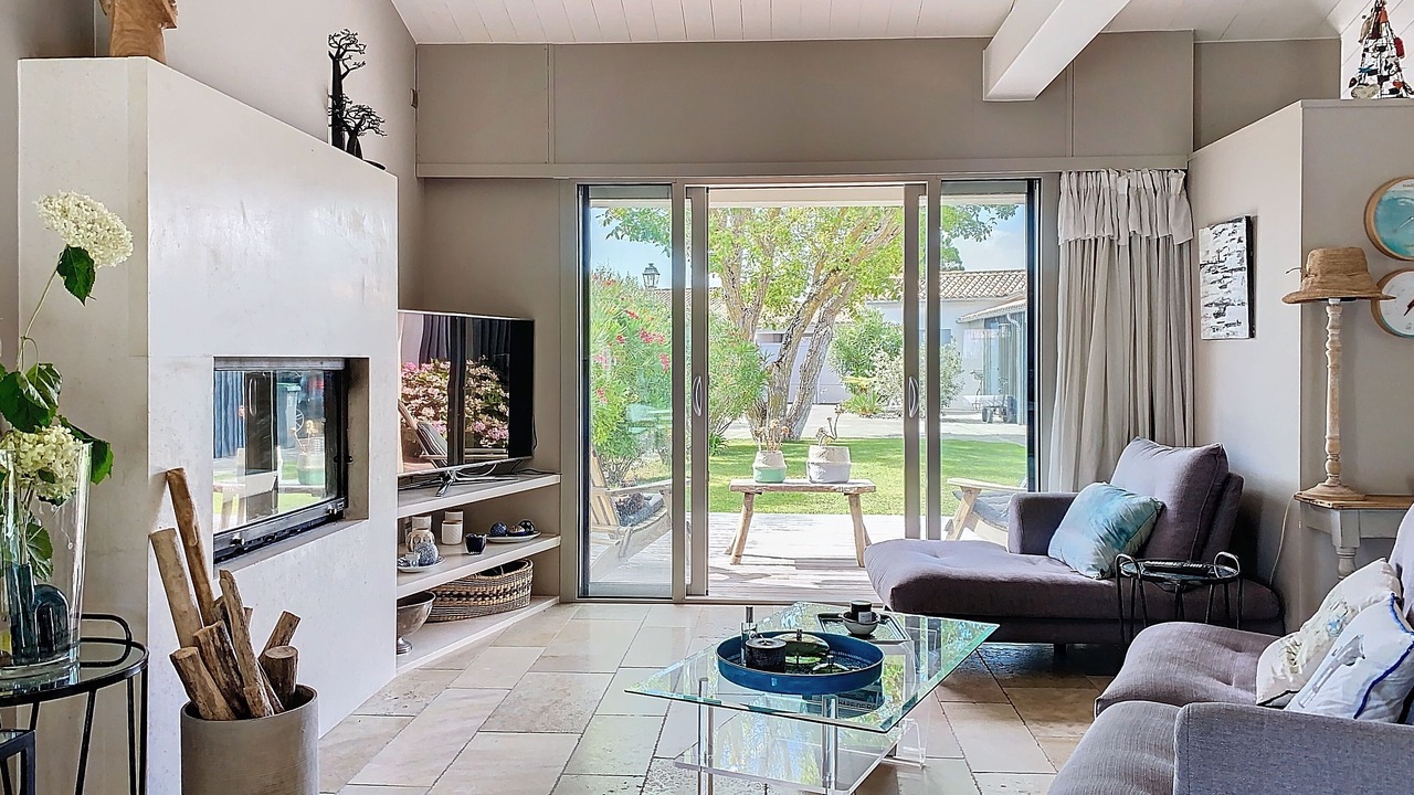 Photo of Livingroom in Sainte-Marie-de-Re