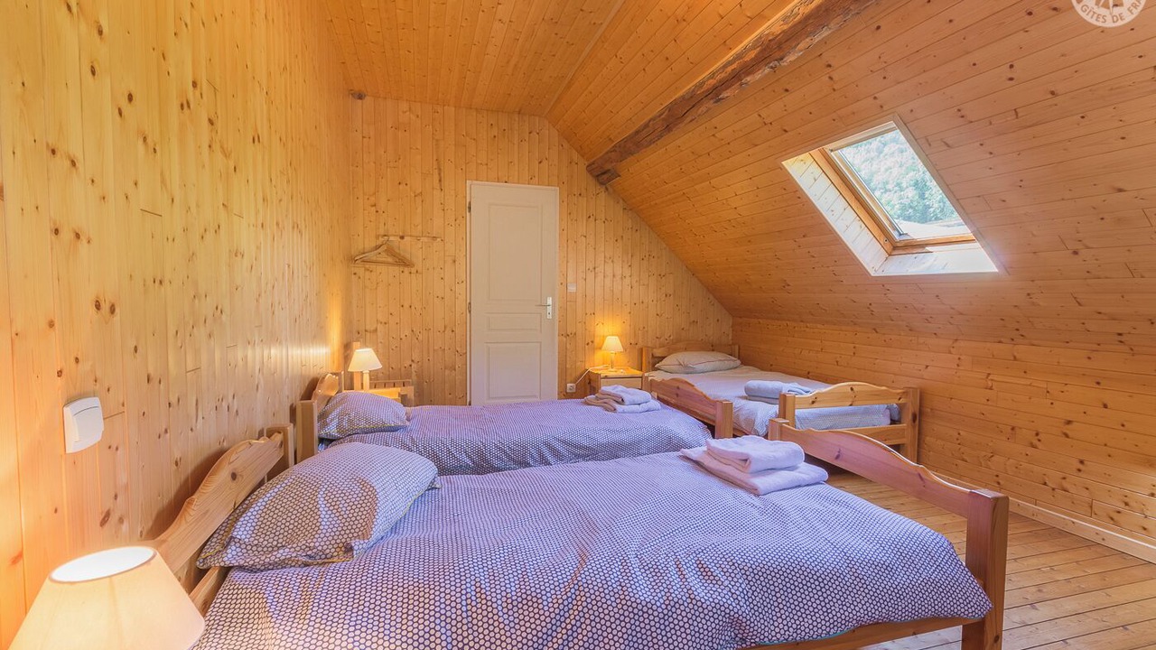 Photo of Bedroom in Saint-Colomban-des-Villards