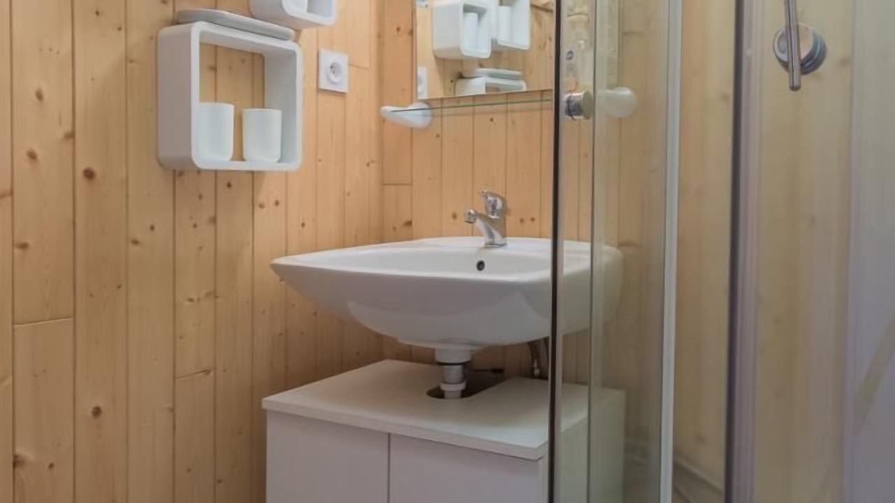 Photo of Bathroom in Saint-Colomban-des-Villards