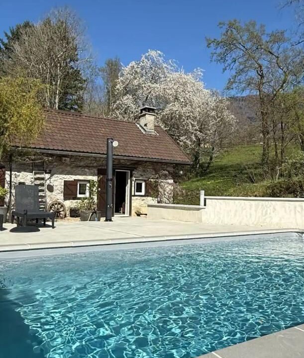 Photo of Outdoor in Meyrieux-Trouet