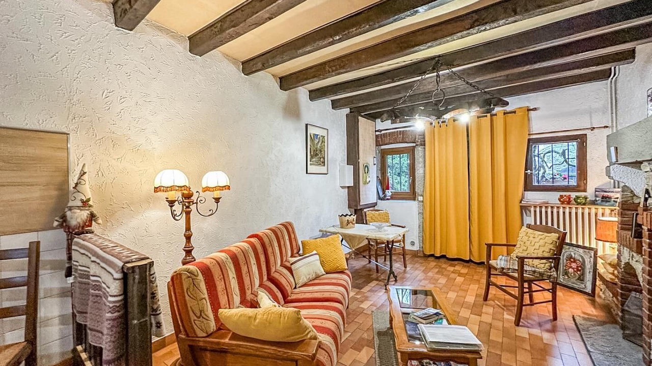 Photo of Livingroom in Gresy-sur-Aix