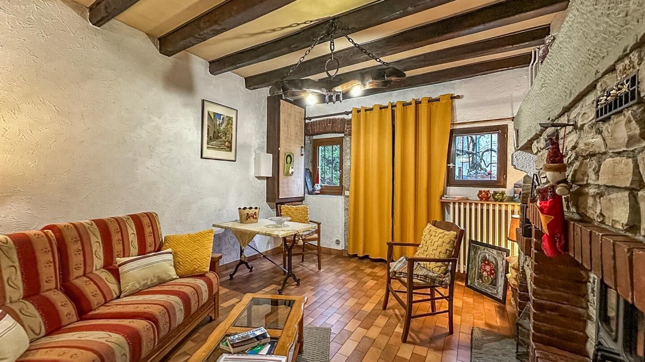 Photo of Livingroom in Gresy-sur-Aix