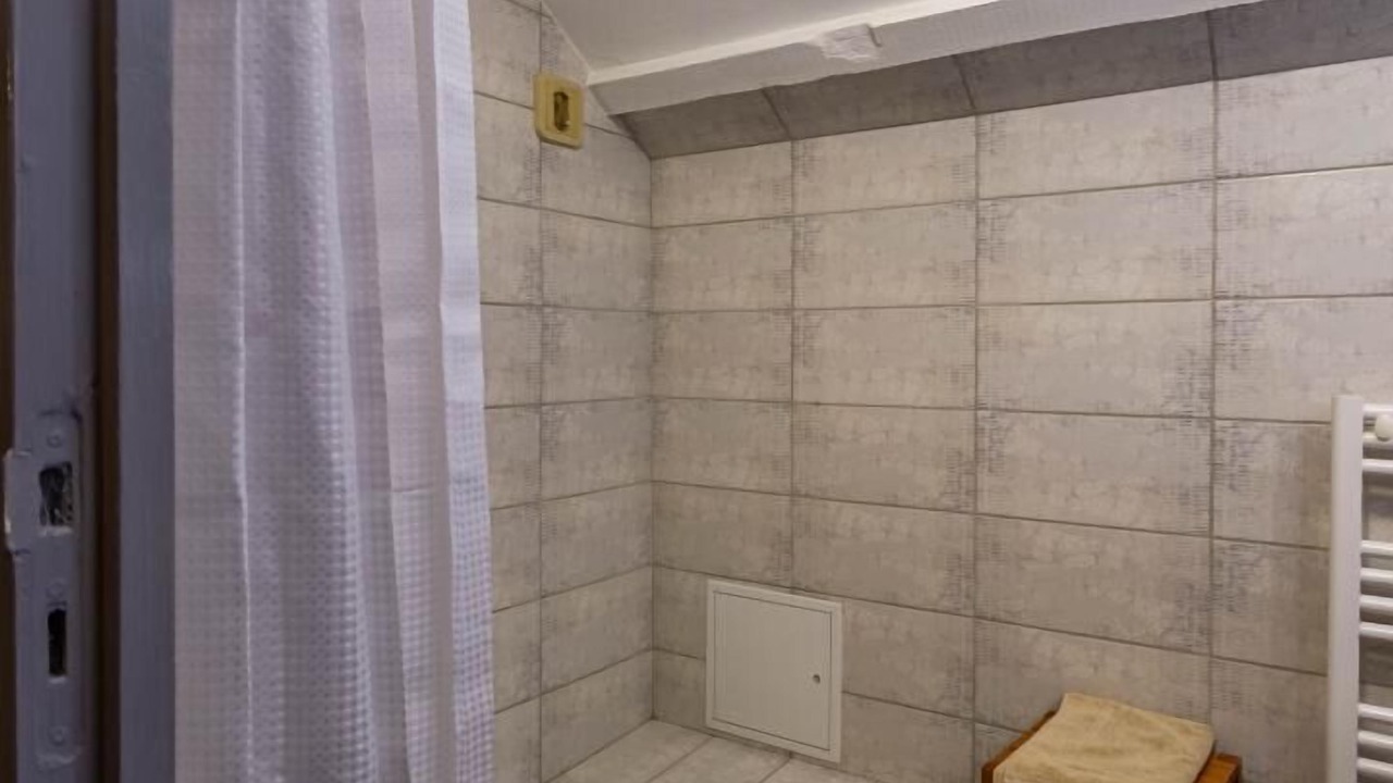 Photo of Bathroom in Saint-Martin-d'Arc