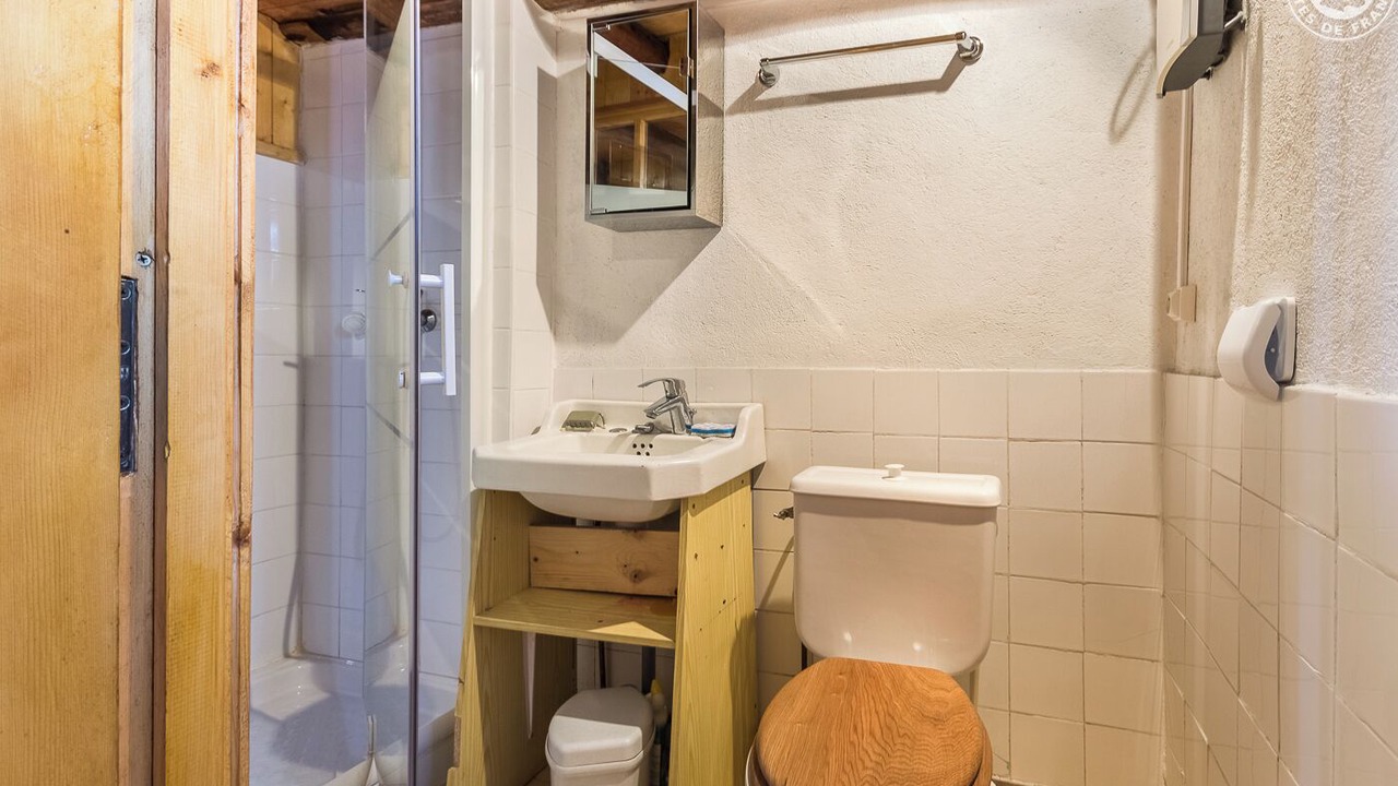 Photo of Bathroom in Saint-Jean-de-Belleville