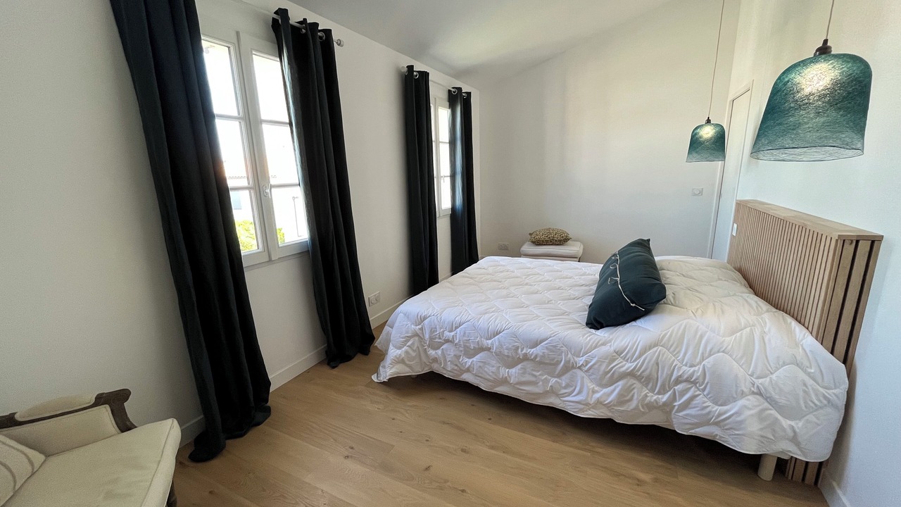 Photo of Bedroom in La Flotte