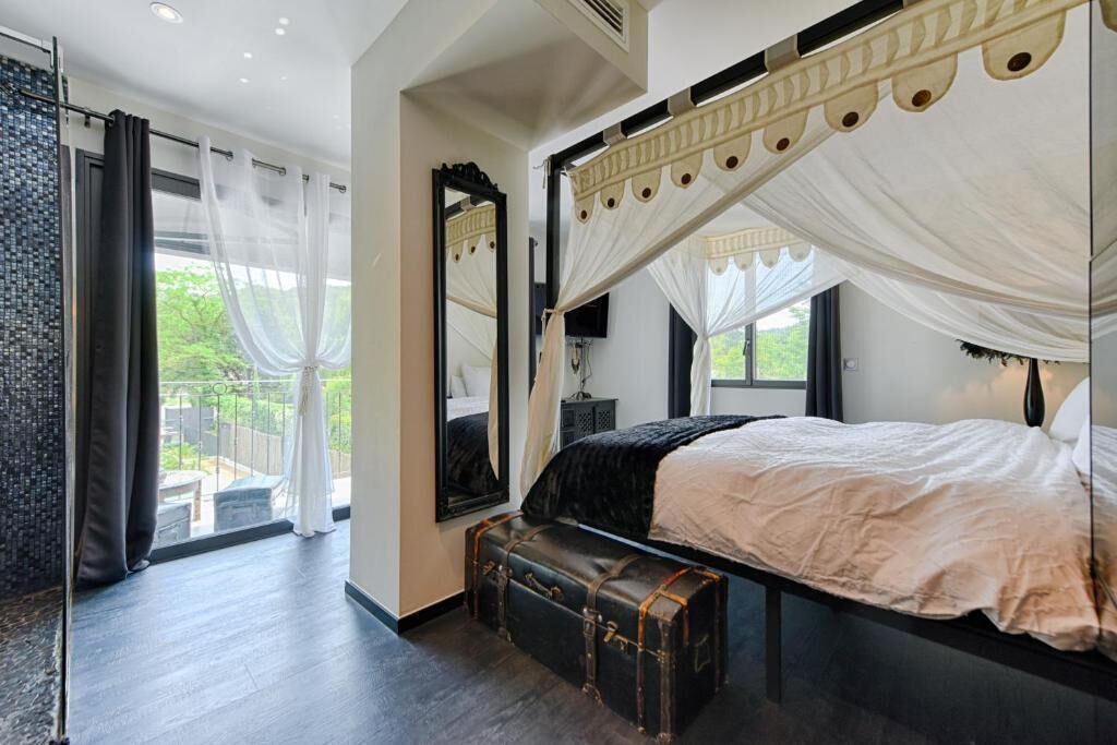 Photo of Bedroom in La Colle-sur-Loup