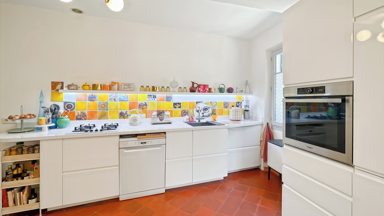 Photo of Kitchen in Le Plan-de-Grasse