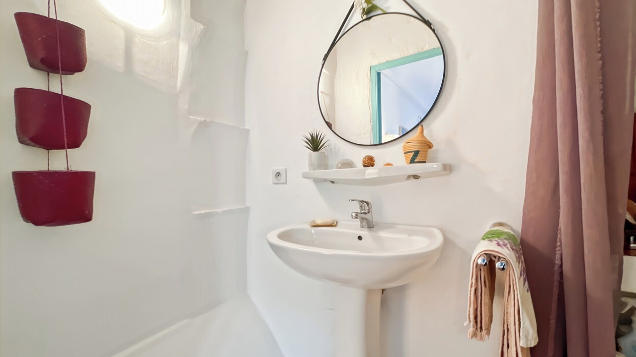 Photo of Bathroom in Le Plan-de-Grasse