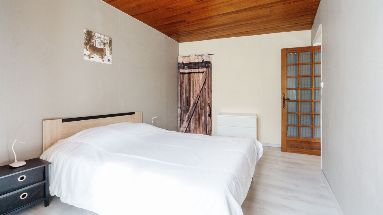 Photo of Bedroom in Saint-Martin-sur-la-Chambre