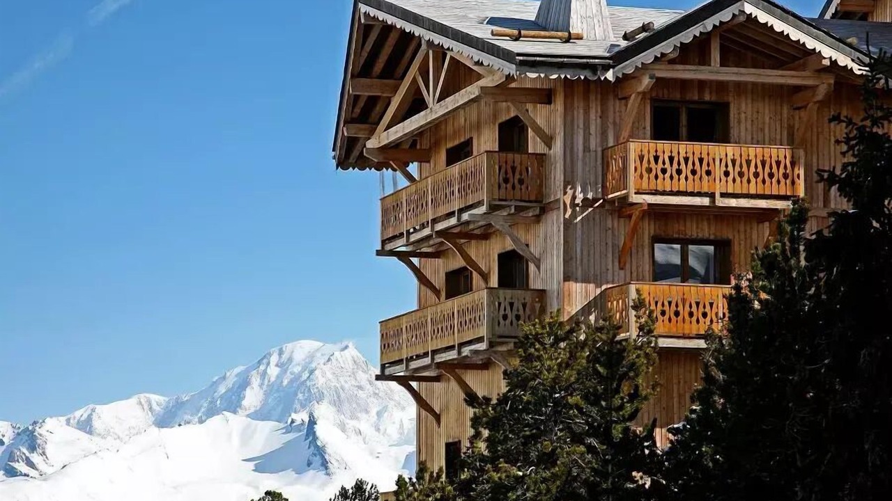 Photo of Outdoor in Arc-2000
