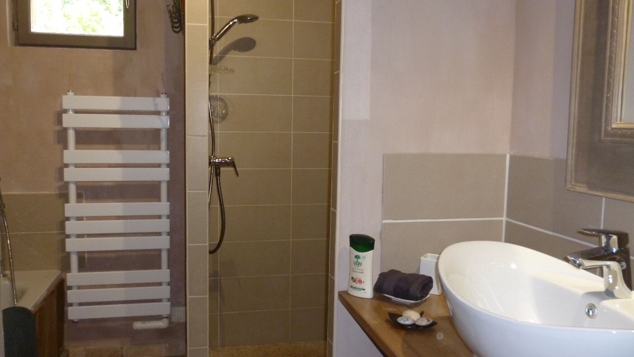 Photo of Bathroom in Gignac