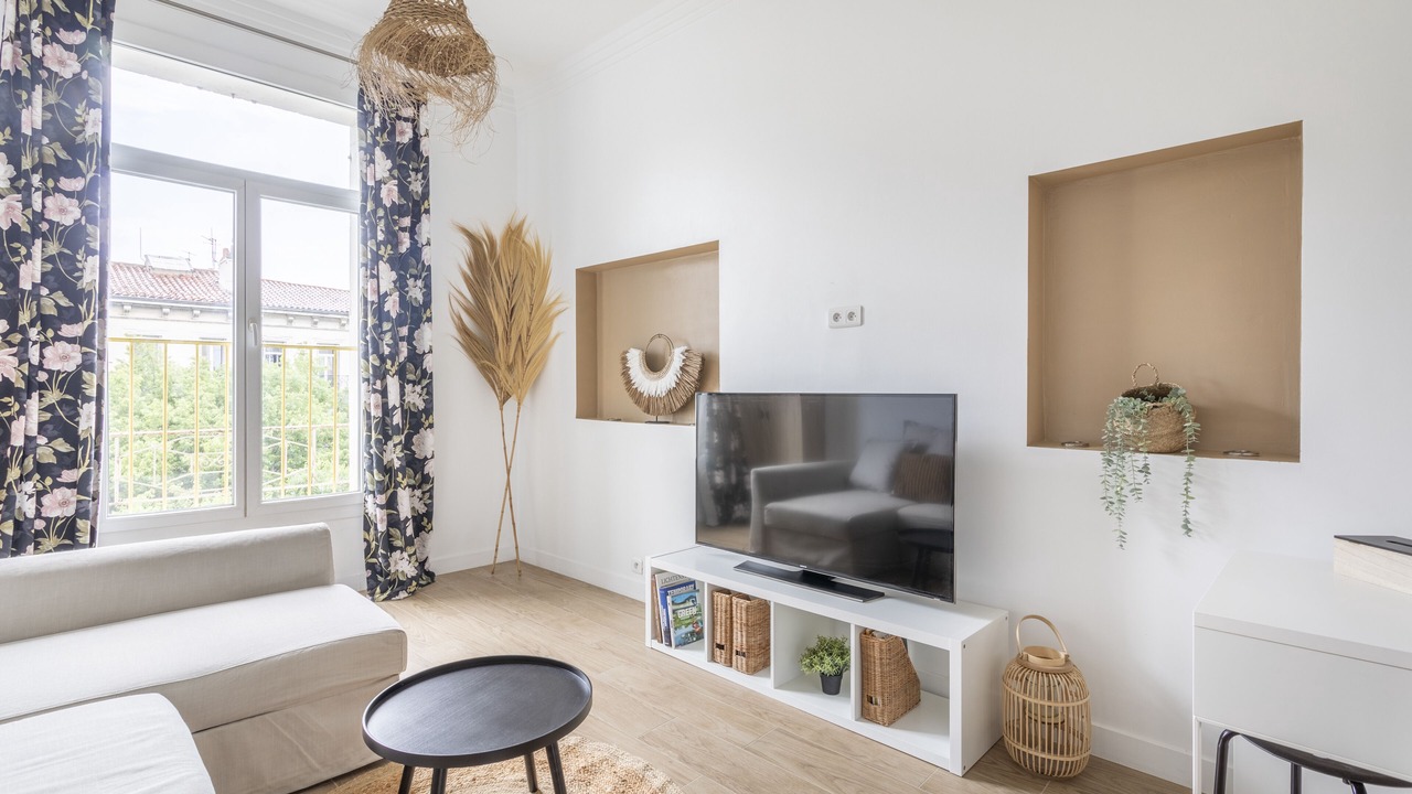 Photo of Livingroom in 6th Arrondissement