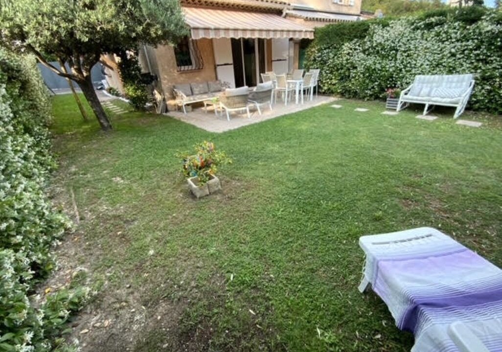 Photo of Outdoor in Villeneuve-Loubet