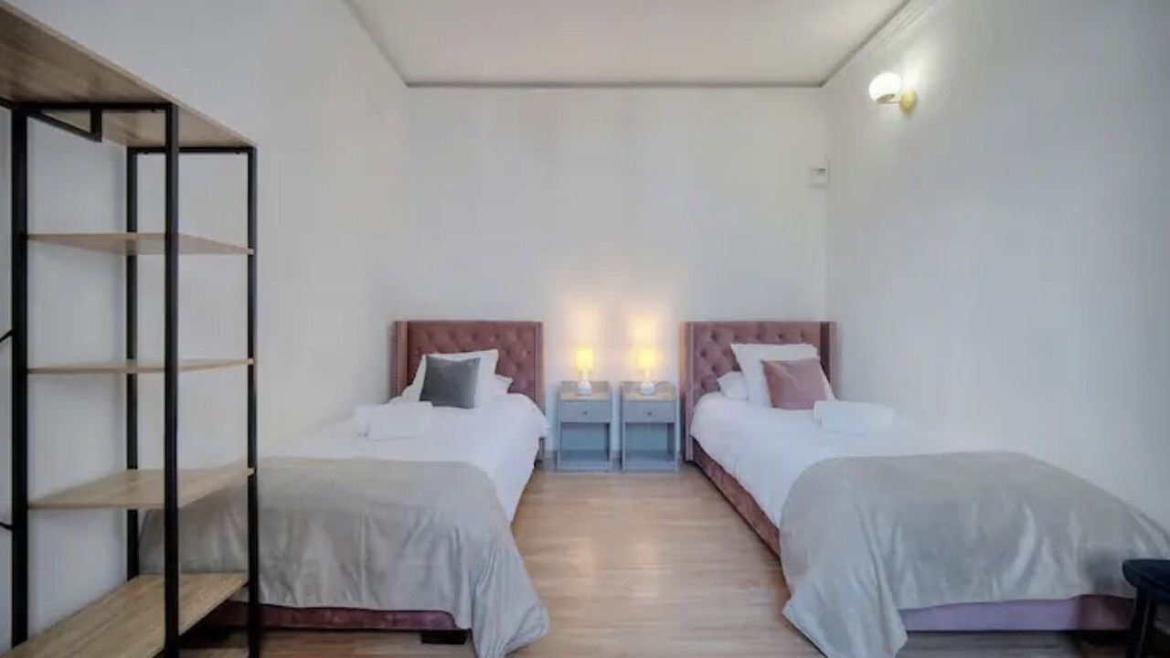 Photo of Bedroom in Prado - Republique