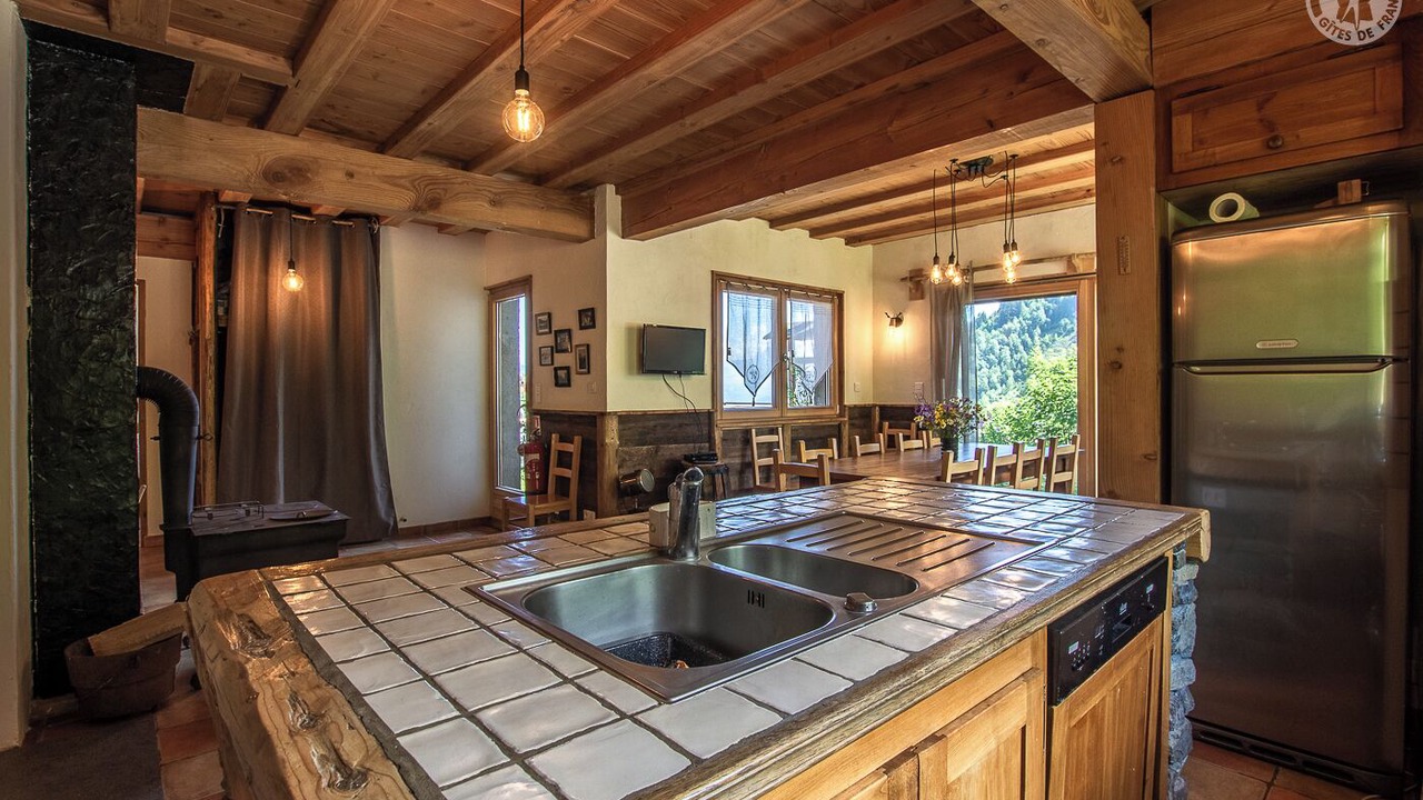 Photo of Kitchen in Saint-Colomban-des-Villards