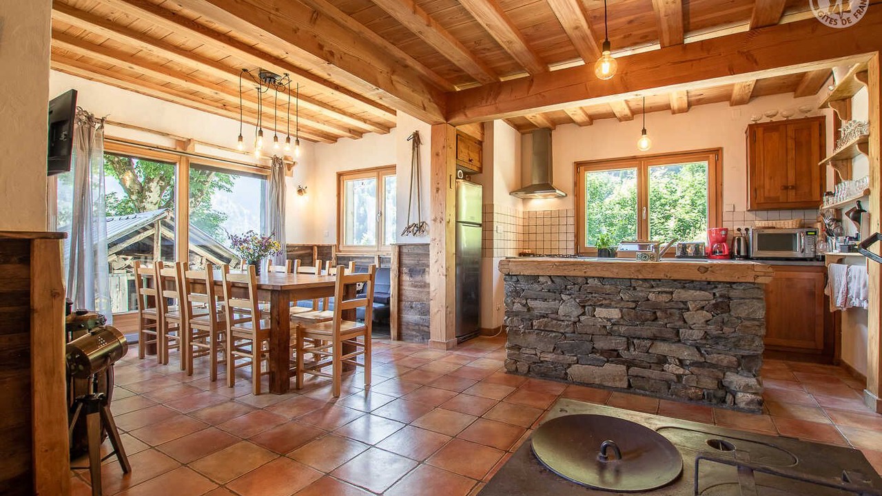 Photo of Kitchen in Saint-Colomban-des-Villards