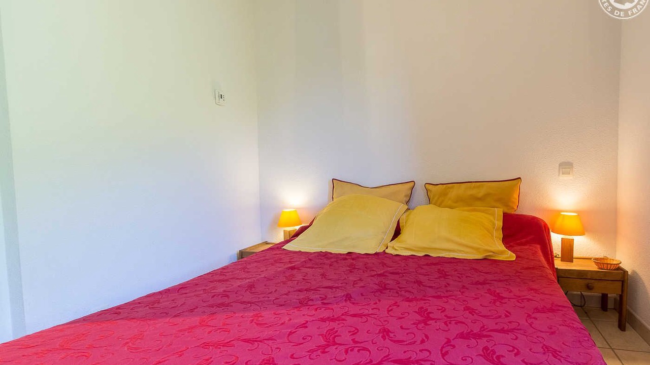 Photo of Bedroom in Saint-Etienne-de-Cuines