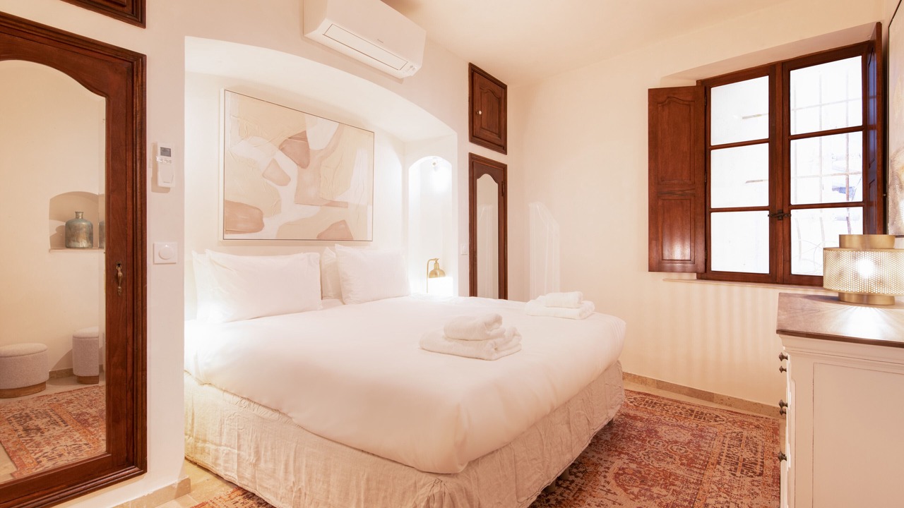 Photo of Bedroom in Old Town