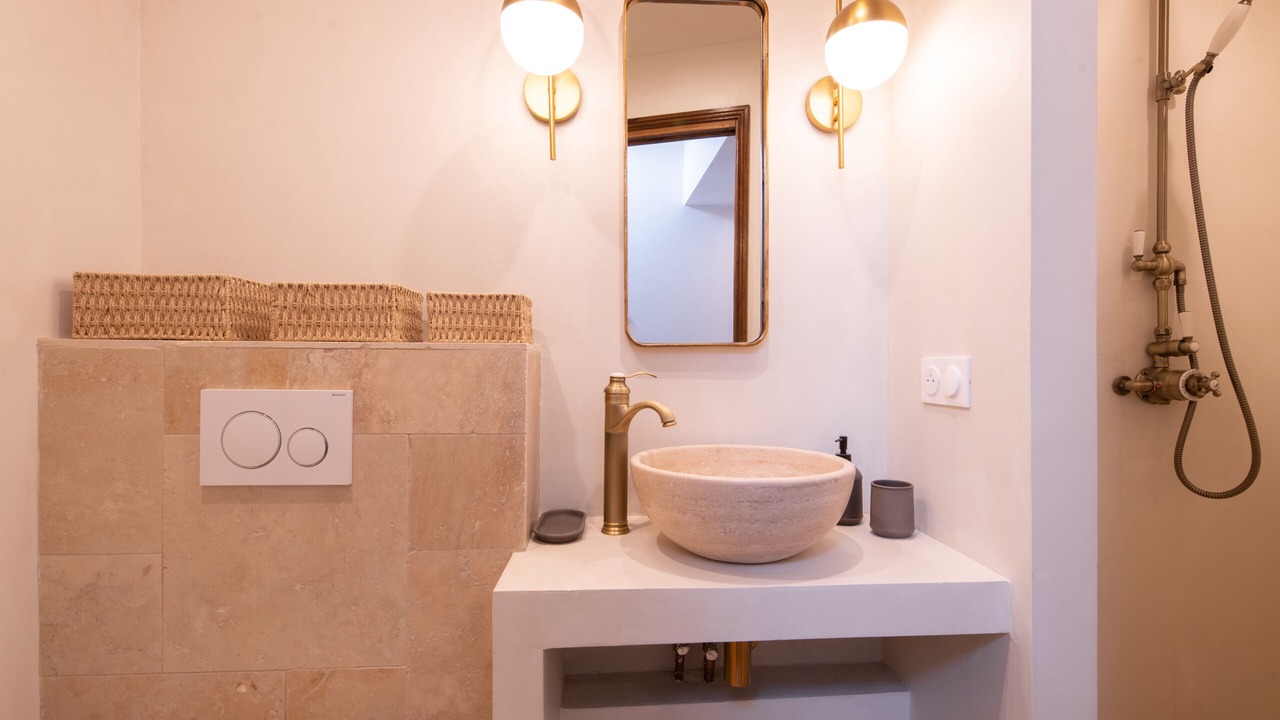 Photo of Bathroom in Old Town