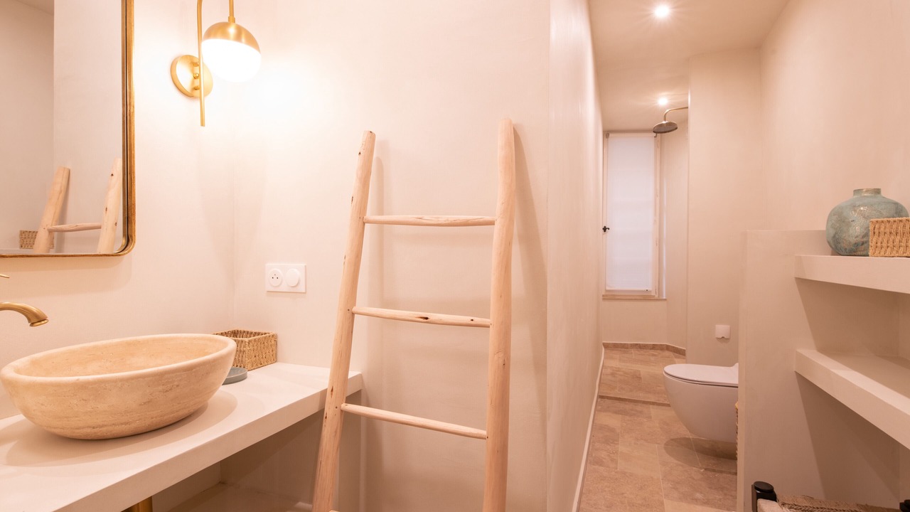 Photo of Bathroom in Old Town