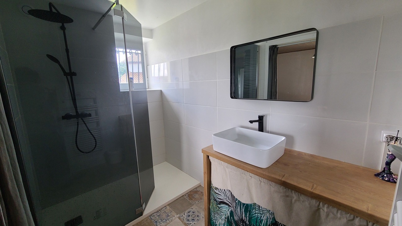 Photo of Bathroom in Bardos
