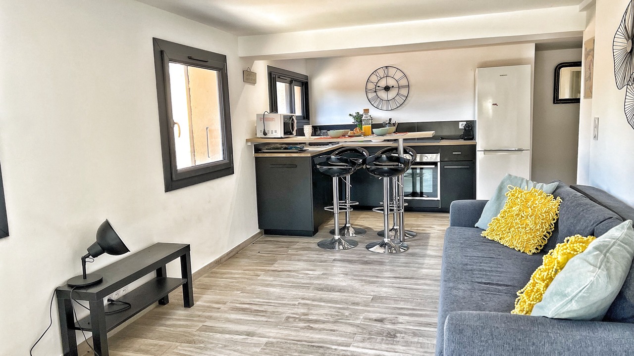Photo of Livingroom in Ollioules