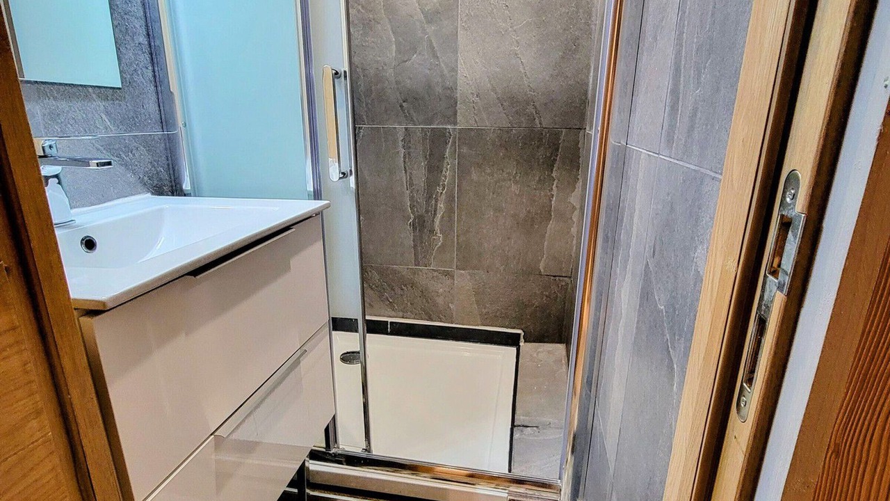 Photo of Bathroom in Arc-2000
