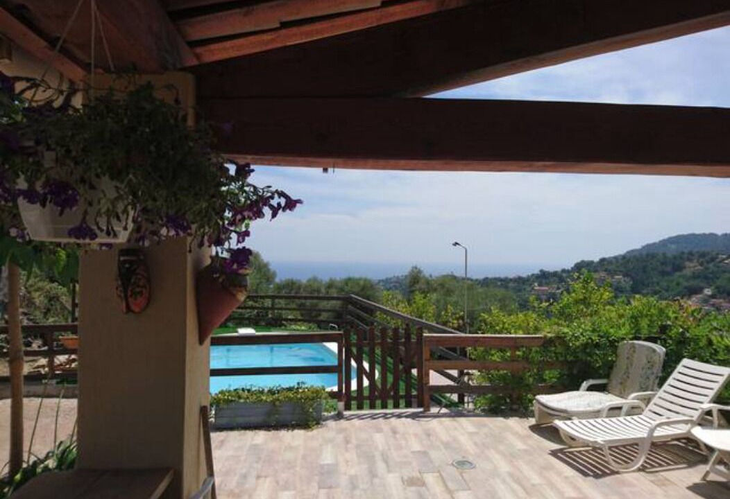 Photo of Patio Balcony in Sainte-Agnes