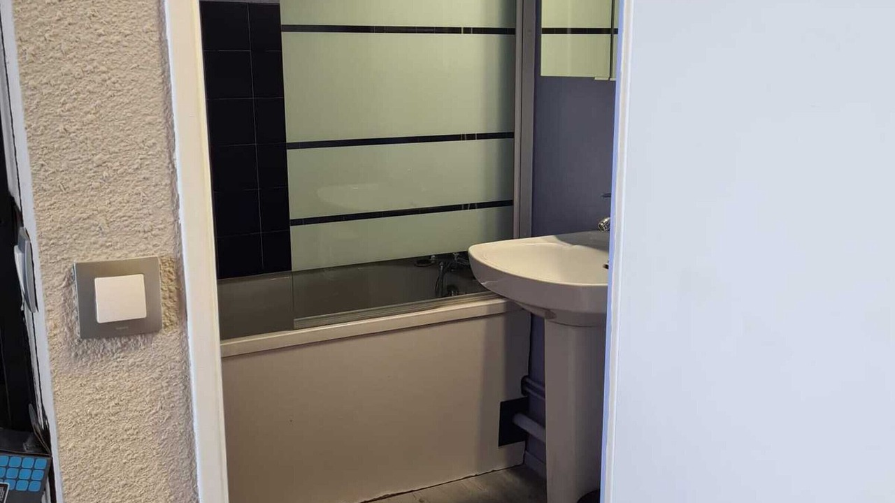 Photo of Bathroom in Arc-2000