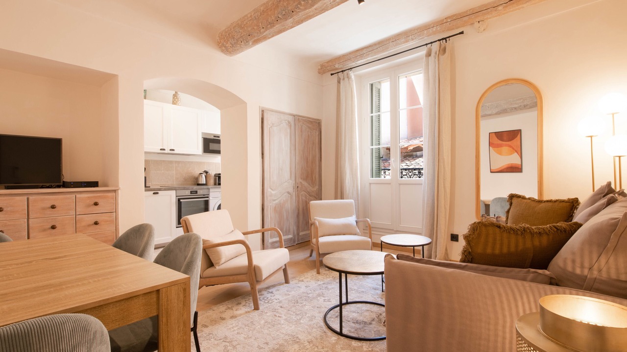 Photo of Livingroom in Old Town