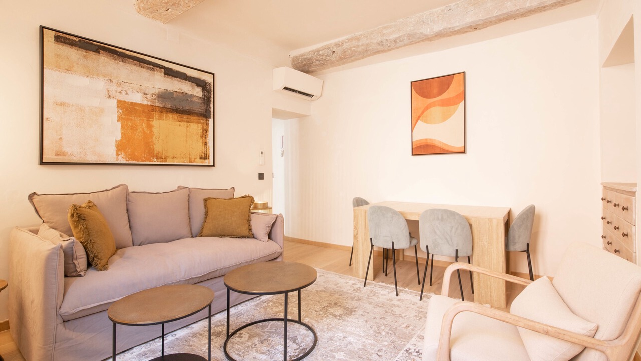 Photo of Livingroom in Old Town