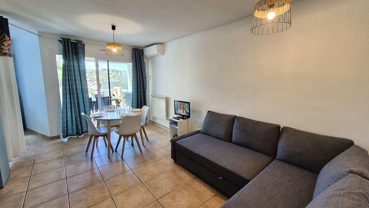 Photo of Livingroom in Saint-Mandrier-sur-Mer