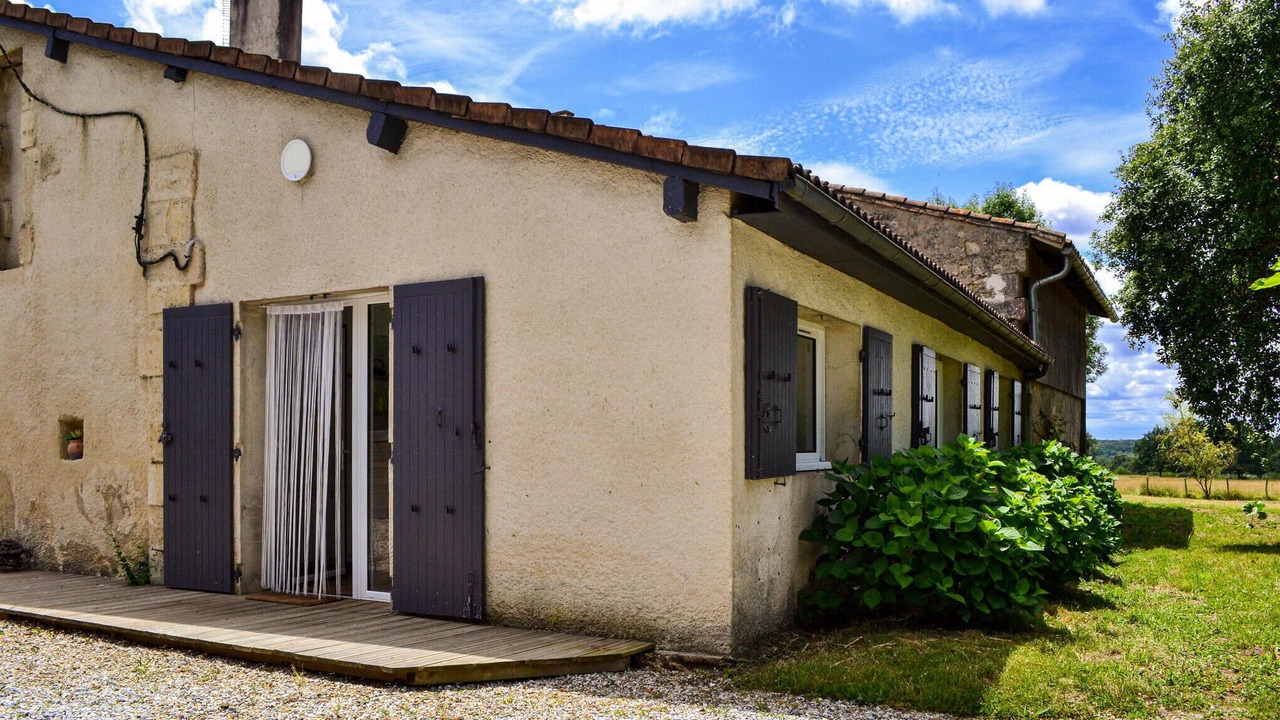 Photo of Outdoor in Laruscade