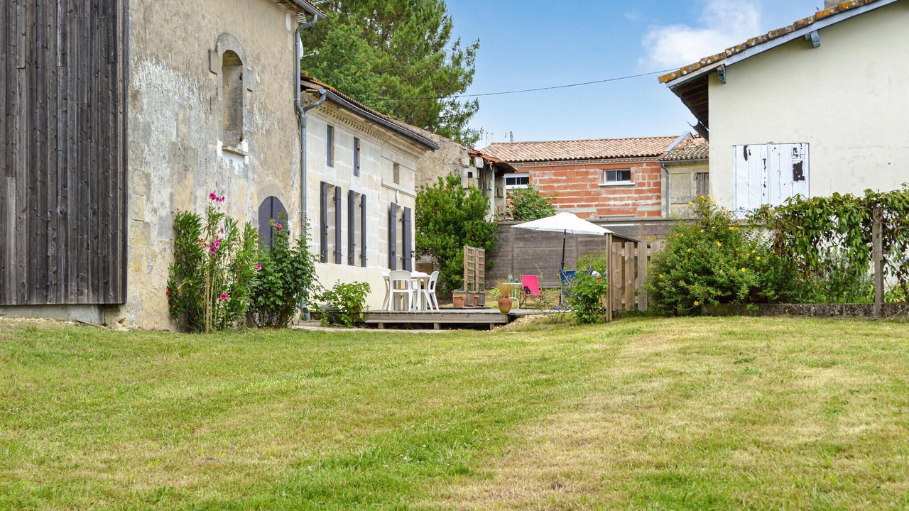 Photo of Outdoor in Laruscade