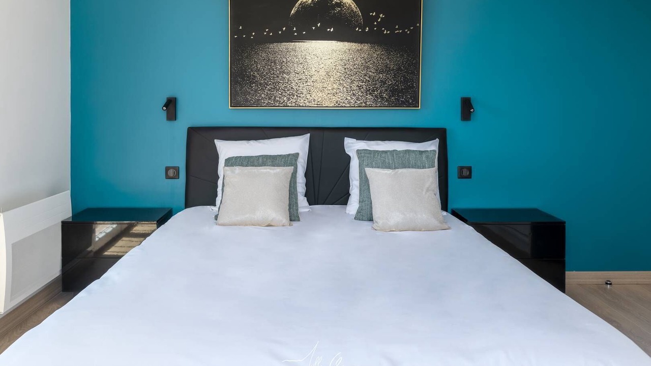 Photo of Bedroom in La Roquette-sur-Siagne