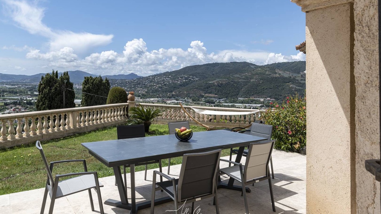 Photo of Outdoor in La Roquette-sur-Siagne
