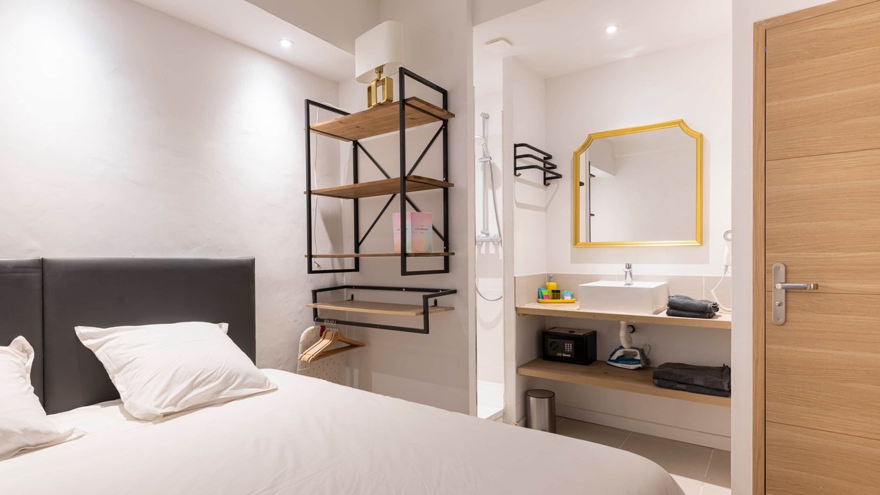 Photo of Bedroom in Old Town