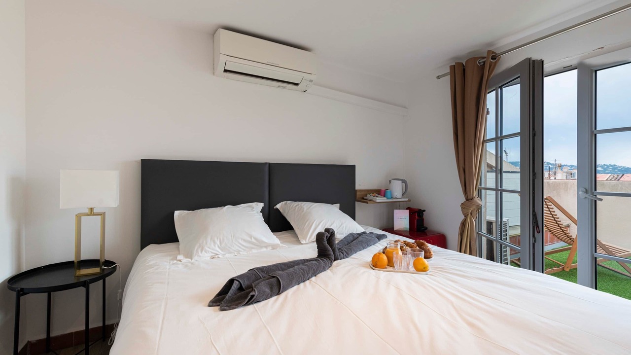 Photo of Bedroom in Old Town
