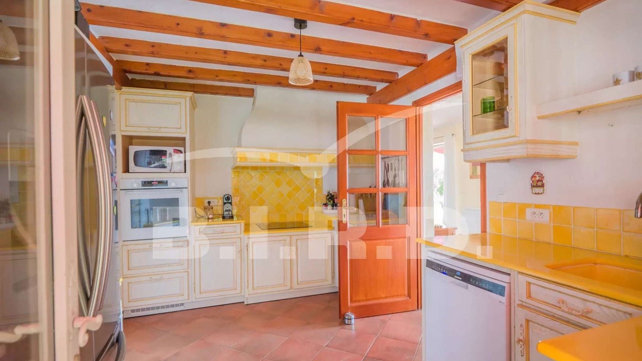 Photo of Kitchen in Plage de la Garonnette