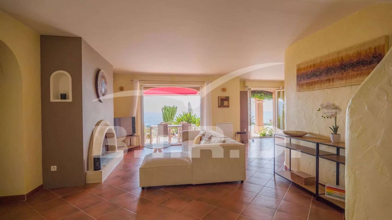 Photo of Livingroom in Plage de la Garonnette